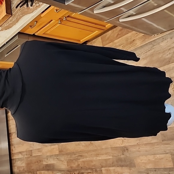 EILEEN FISHER Scrunch neck Tunic. - Picture 4 of 9